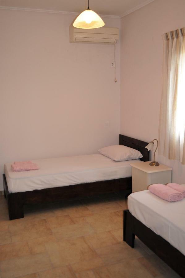 Mezapos Villa Antonis Mína Esterno foto